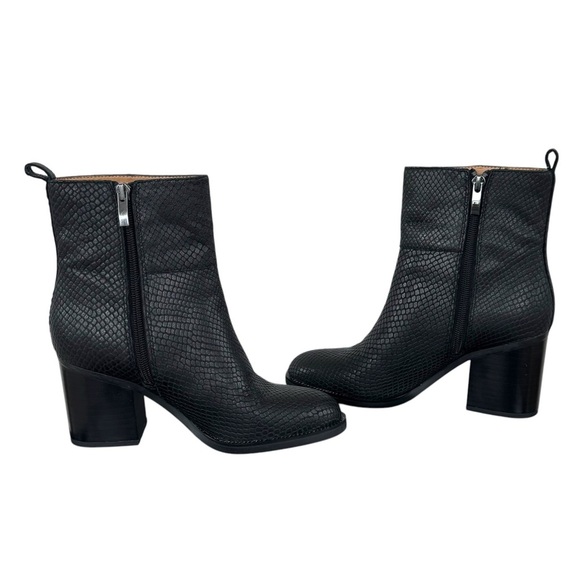 Franco Sarto Owens Ankle Booties Black Leather Block Heel Snake Embossed | Sz 6 - Picture 6 of 10